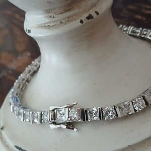Tennis Bracelet Sparkly! Silver/Rhodium CV 7" Round And Square